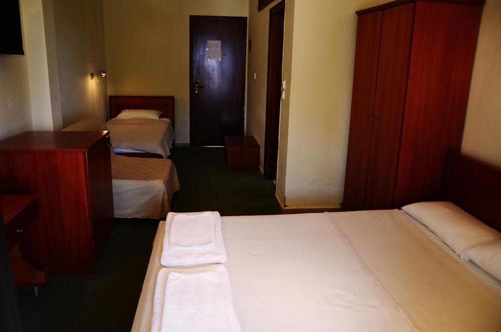 Cavo D' Oro Hotel Nea Moudania Eksteriør billede